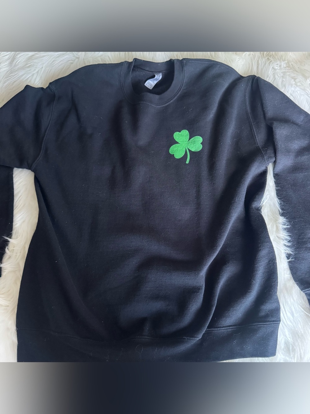 Tilly’s Shamrock Black Hoodie SZ: M